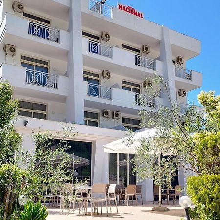Hotel Nacional Драч Екстериор снимка