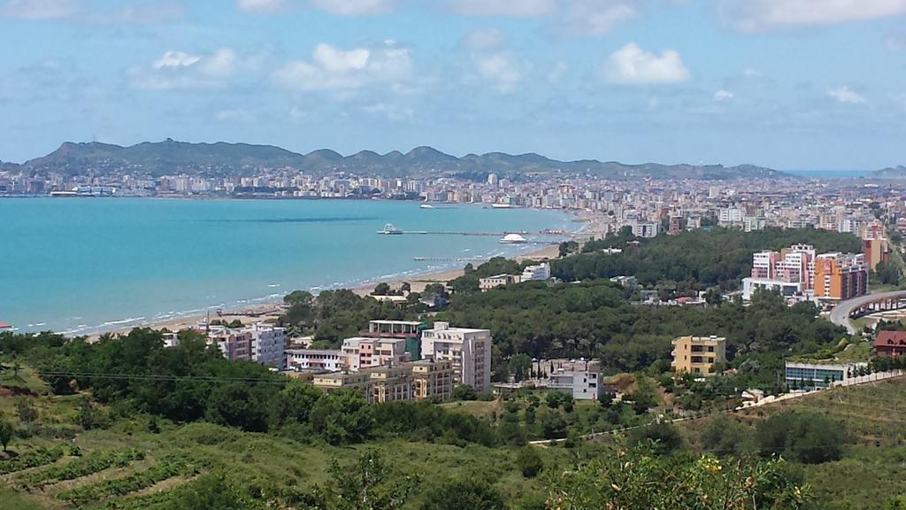 Hotel Nacional Драч Екстериор снимка